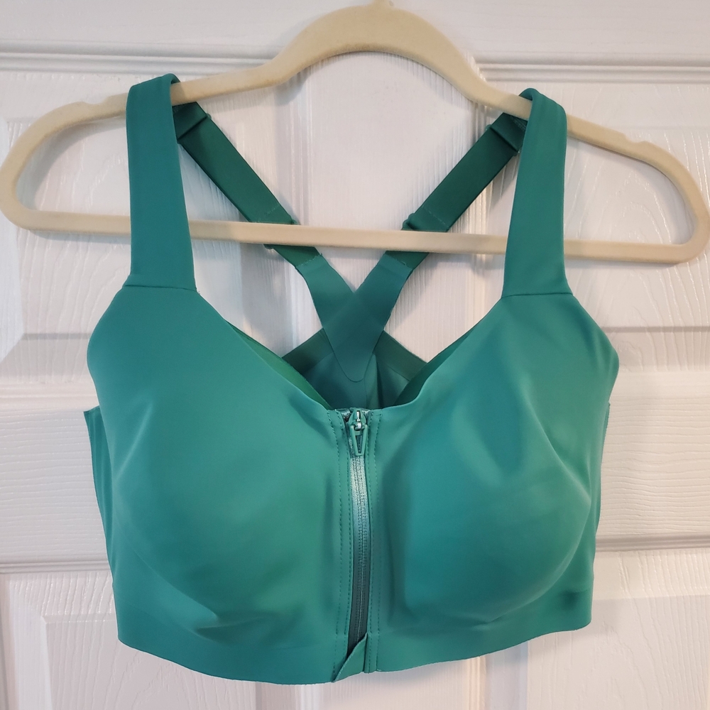 Sports Bra with Zipper Victoria's Secret 36DDD